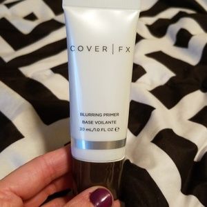 Cover FX blurring primer
